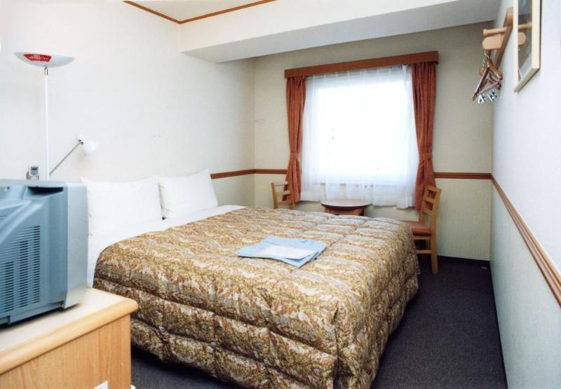 Toyoko Inn Shin-Yamaguchi-Eki Shinkansen-Guchi Εξωτερικό φωτογραφία
