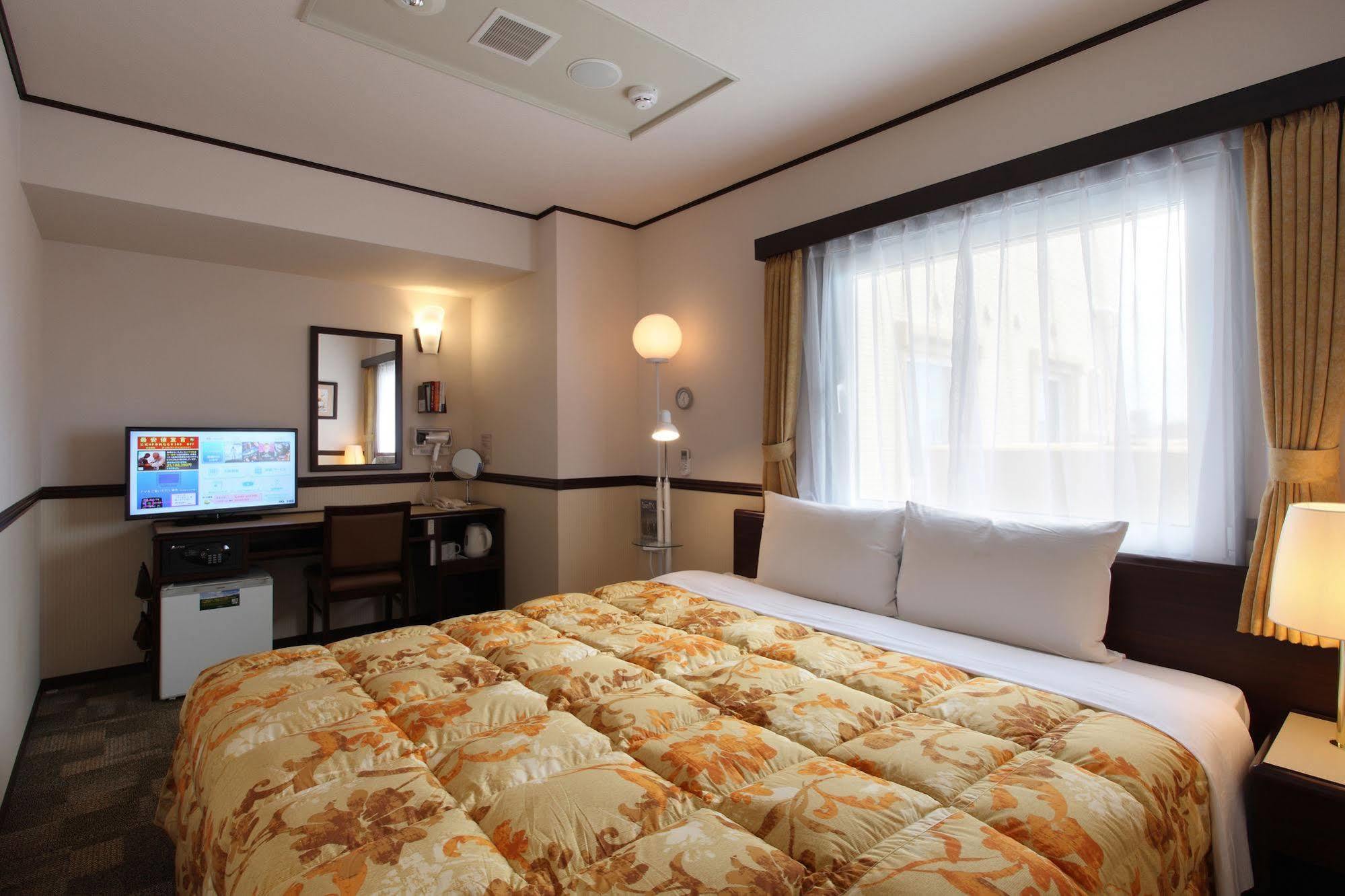 Toyoko Inn Shin-Yamaguchi-Eki Shinkansen-Guchi Εξωτερικό φωτογραφία